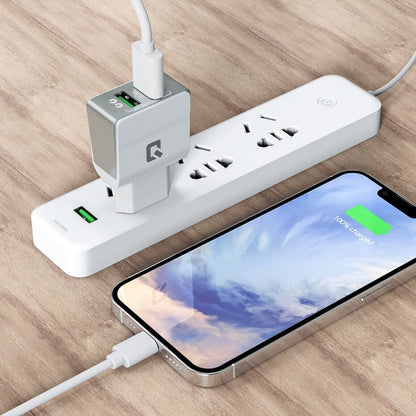 TUNIQ Dual Port 2.4A travel charger - Apple Lightning - White (CE)
