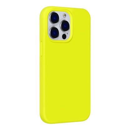 UNIQ-accessory-iphone-13-pro-premium